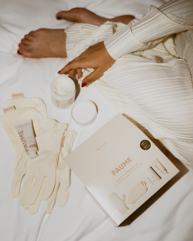 Hand & Foot Essentials Boxed Set